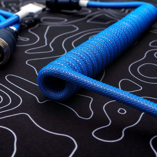 gmk matrix 01 coiled cable